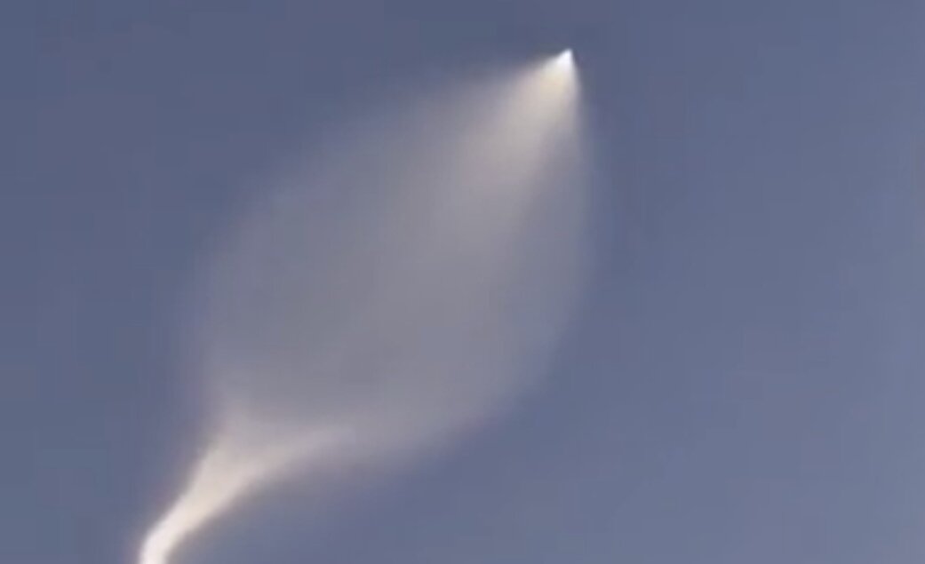 موشک ایرانی که گرانترین پدافند اسرائیل را تحقیر کرد + ویدئو | کاری که هایپرسونیک ایرانی با «پیکان» و «تاد» میکند |؛ قابل رهگیری و انهدام نیست