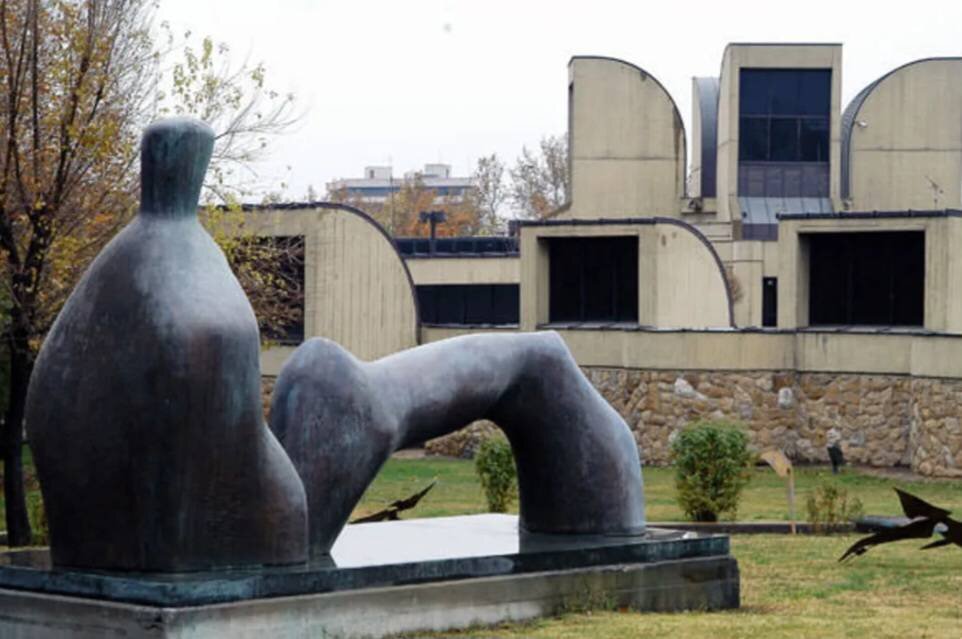 عکس | کمیاب‌ترین مجسمه‌های جهان در پایتخت