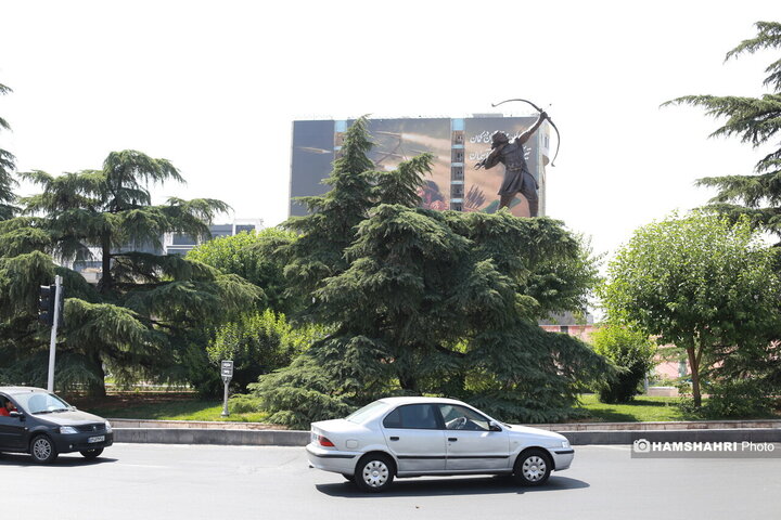 رونمایی از بزرگترین تندیس برنزی ایران