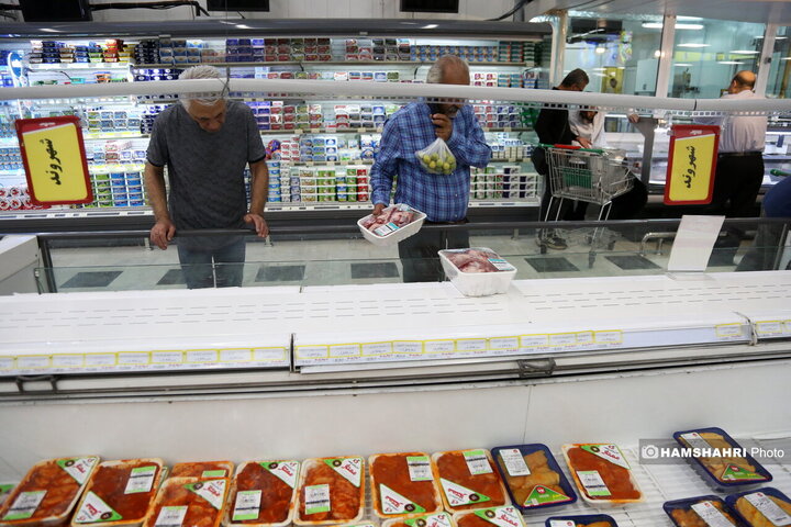 خرید روز مره مردم در میادین میوه و تره بار