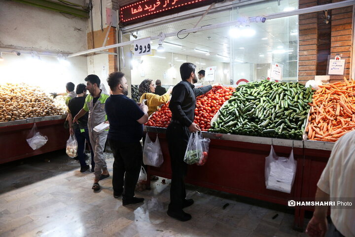 خرید روز مره مردم در میادین میوه و تره بار