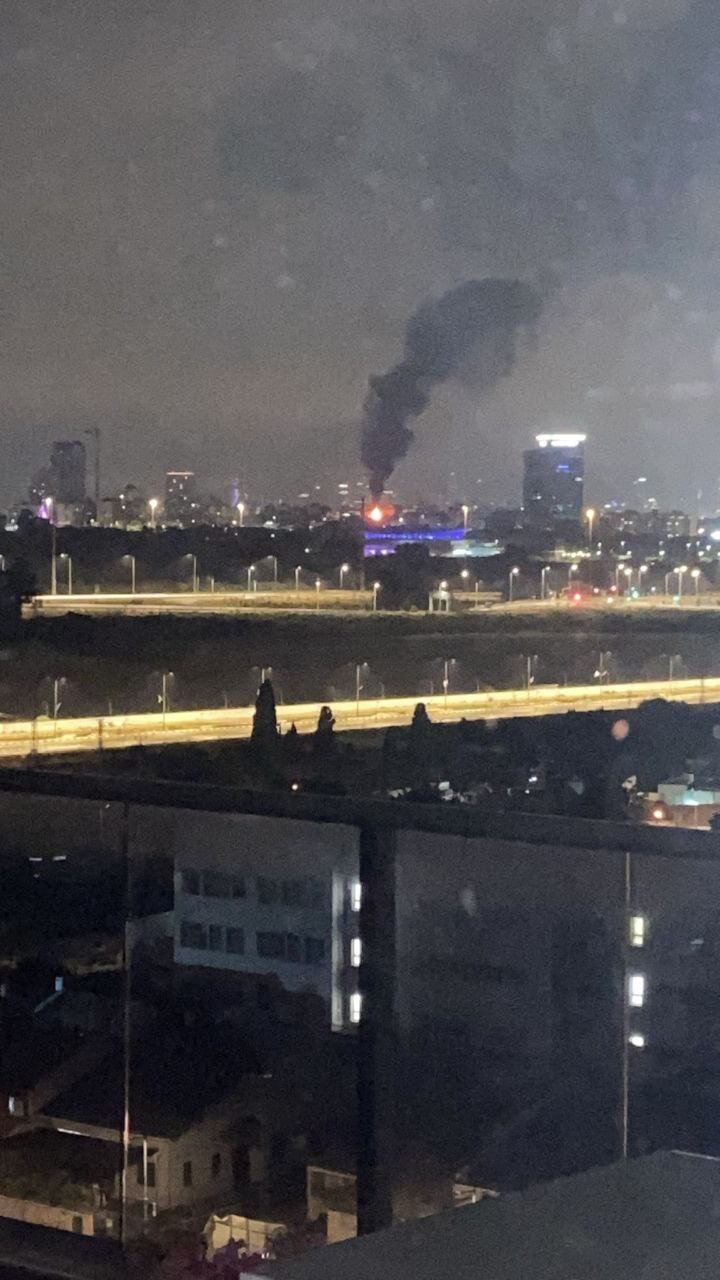 موج هجدهم حملات ایران به اسرائیل + تصاویر | ستون های دود در سرزمین های اشغالی | ساختمان هایی که همچنان می سوزند