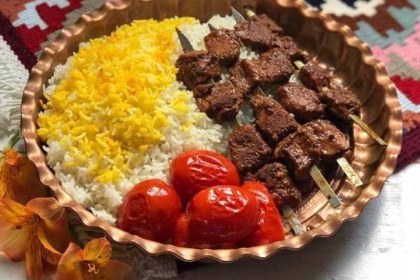 طرز تهیه کباب ترش گیلانی ؛ اسرار خوش طعم شدن گوشت آن