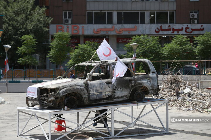 نمایشگاه  <بچه های آسمان>