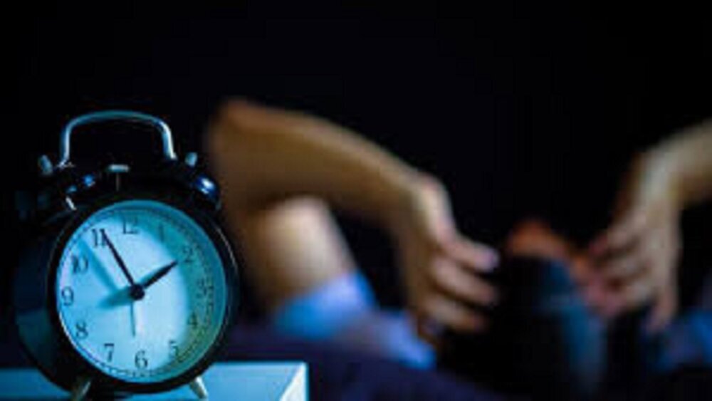 مدیریت اختلال خواب شبانه در شرایط بحران | بررسی علل، اثرات و راهکارها