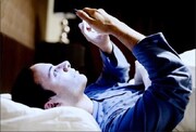 خطر ابتلا به مشکلاتی قلبی با چک کردن گوشی در ساعت نخست پس از بیدار شدن