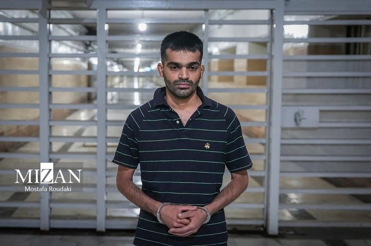 جاسوس موساد لحظاتی پیش از اعدام + تصاویر