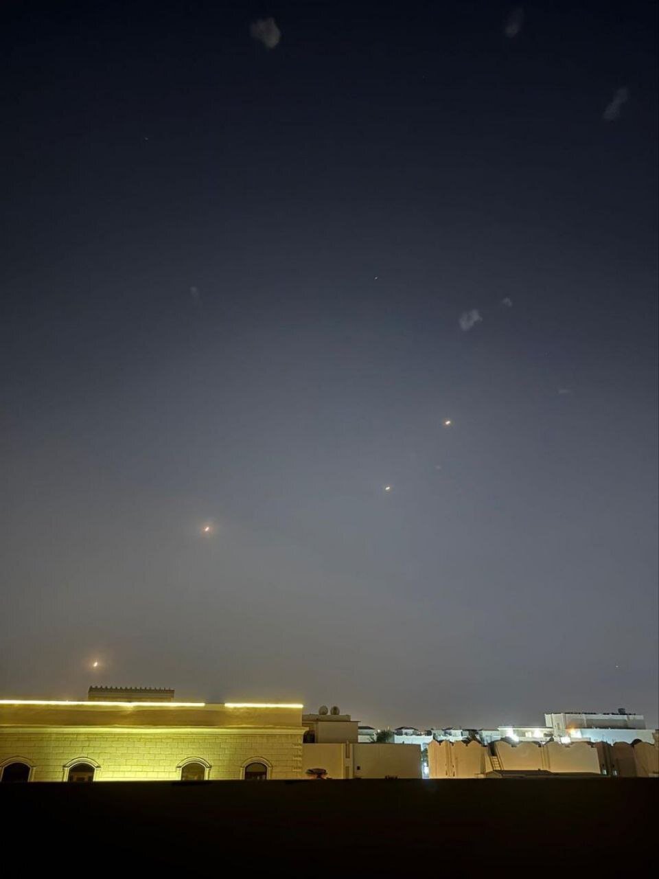 موشک های سپاه در آسمان دوحه | عکس