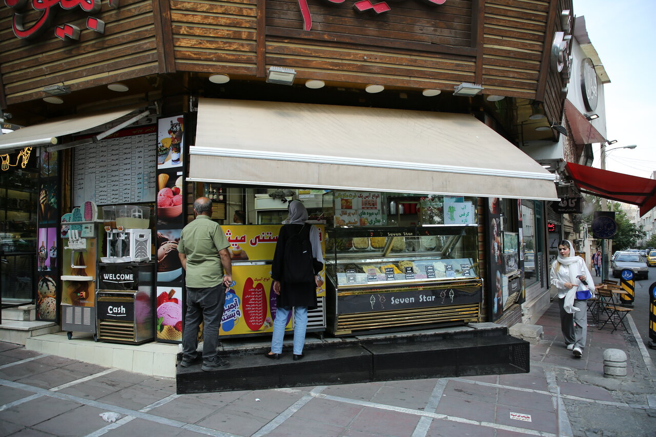 تهرانگردی با طعم همدلی | چطور از از کسب و کارهای خرد حمایت کنیم؟