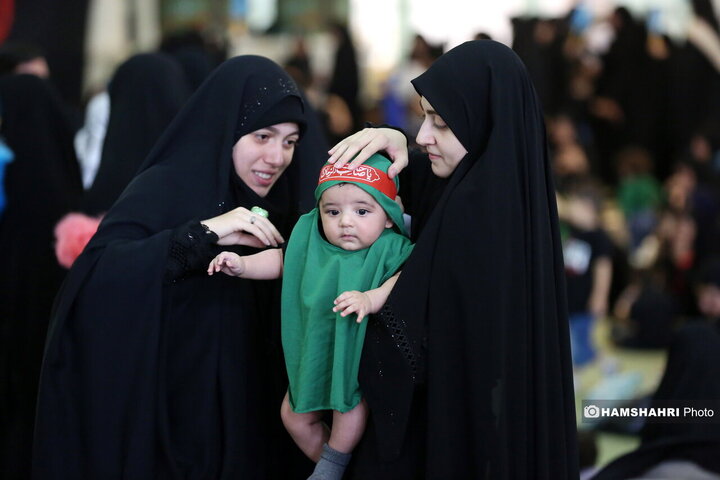 مراسم شیرخوارگان حسینی