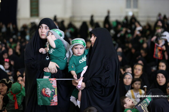 مراسم شیرخوارگان حسینی