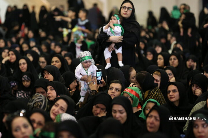 مراسم شیرخوارگان حسینی