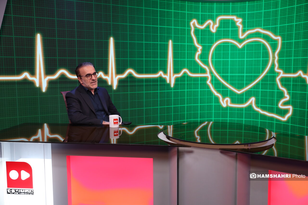 صهیونیستها نباید جزو جامعه جهانی سلامت باشند | پزشک ما حین خدمت در مرکز درمانی زندان اوین به شهادت رسید