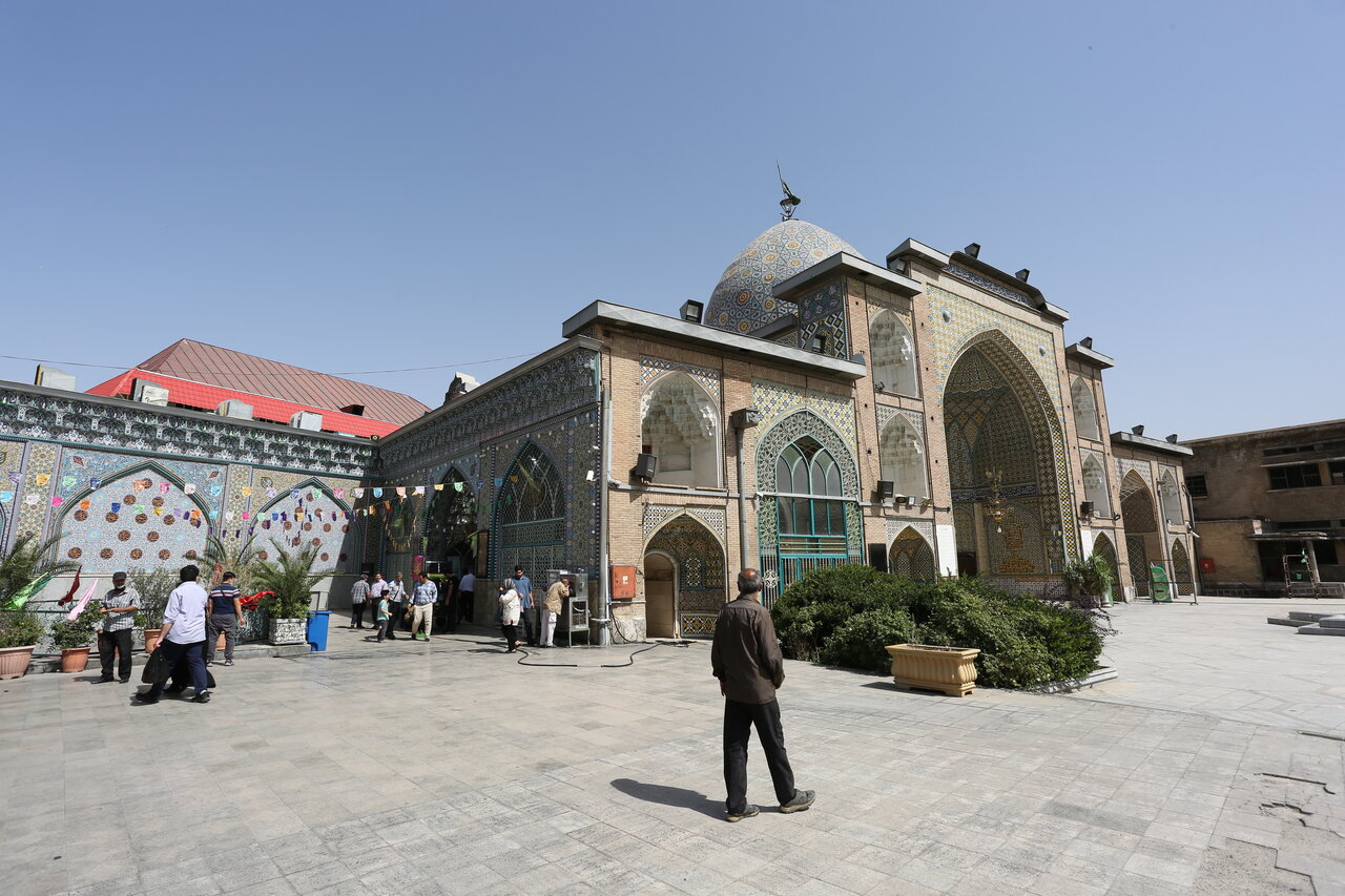 عزاداری در سایه بقاع متبرکه تهران