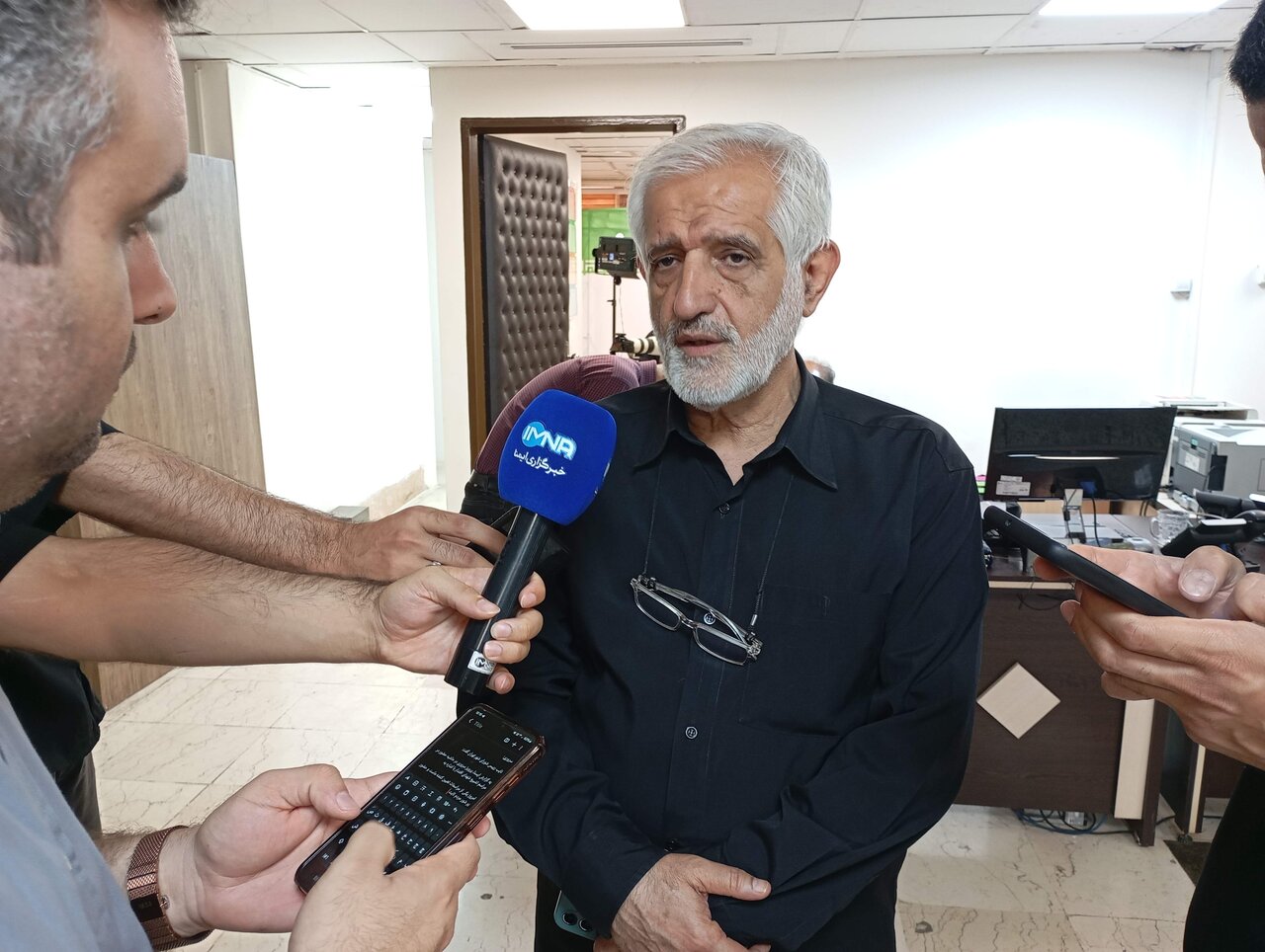 پرویز سروری