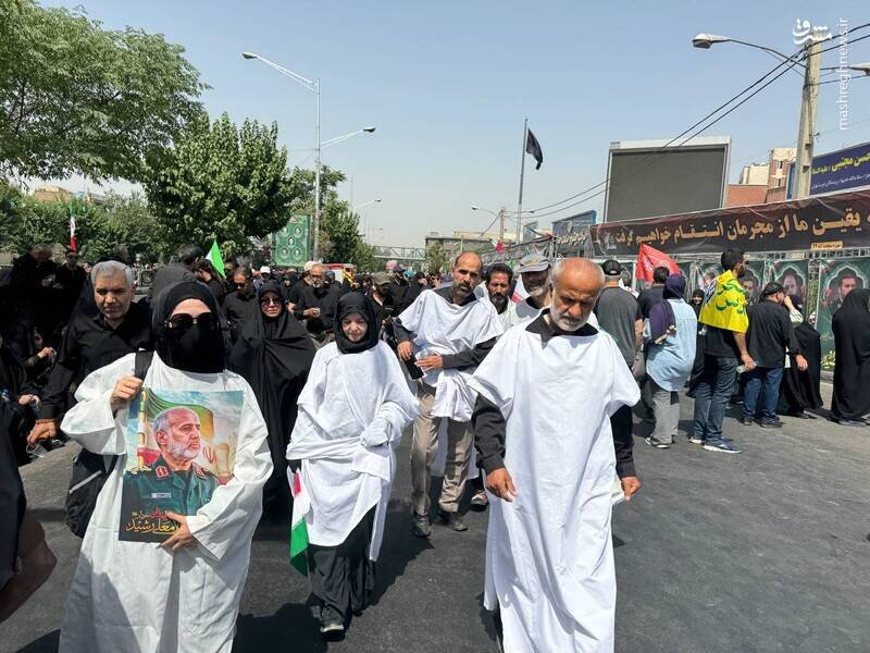 خداحافظ ای شهید | بدرقه پیکر شهدای جنگ تحمیلی با حضور پرشور مردم