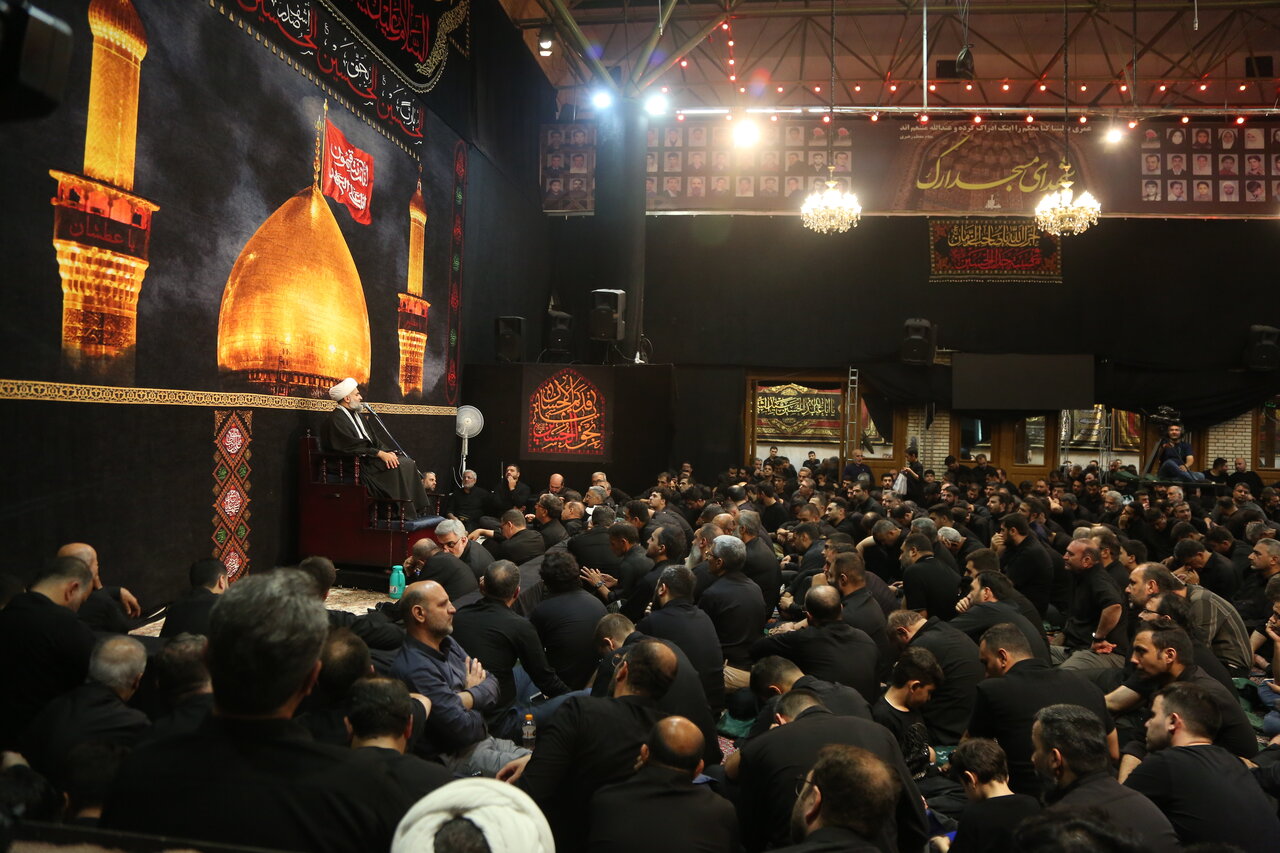 نقطه اتصال زمین و آسمان | گزارش تصویری از عزاداری سالار شهیدان در مسجد ارک