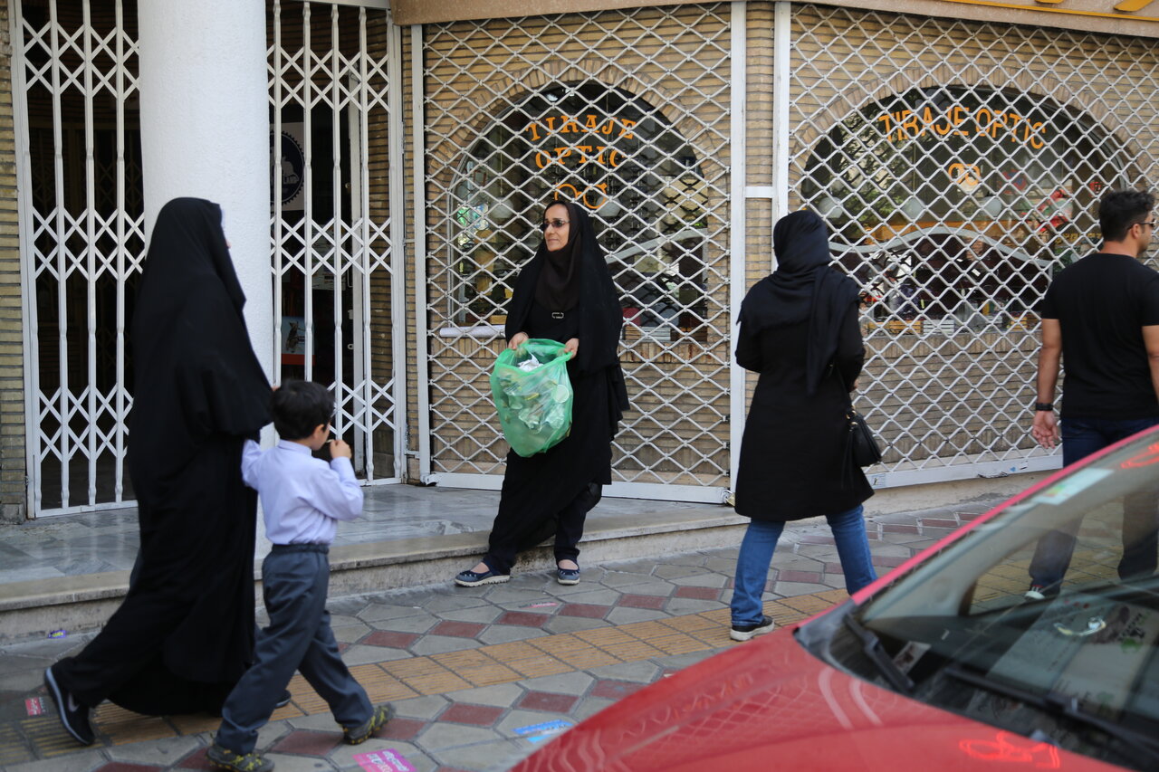 نذر جمعآوری ظروف یکبارمصرف