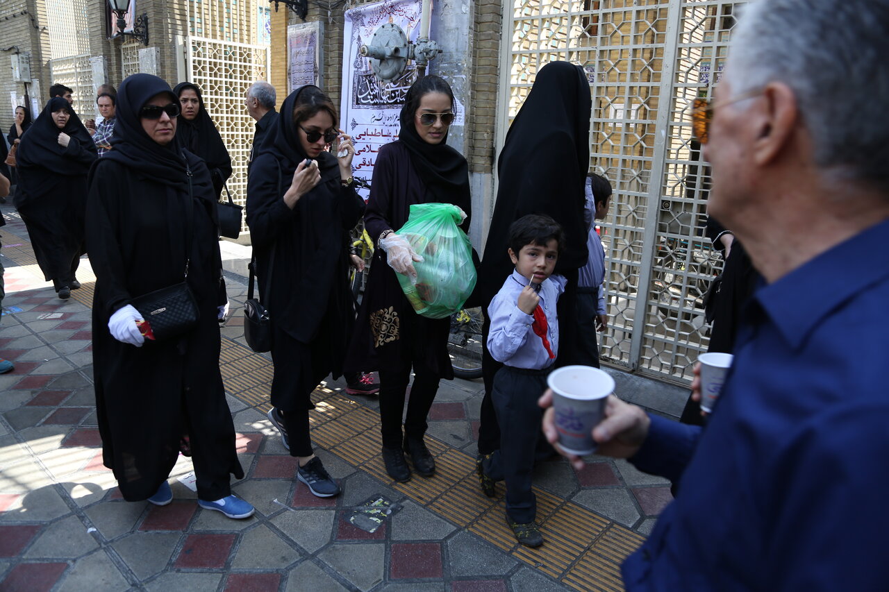 نذر جمعآوری ظروف یکبارمصرف