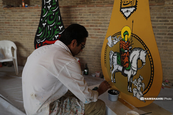 اجرای طرح ورنگ به روی طیغه های علامت عزاداری