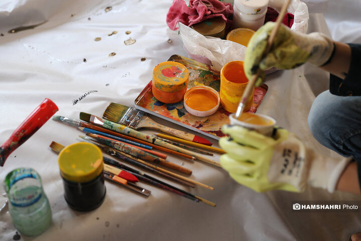 اجرای طرح ورنگ به روی طیغه های علامت عزاداری