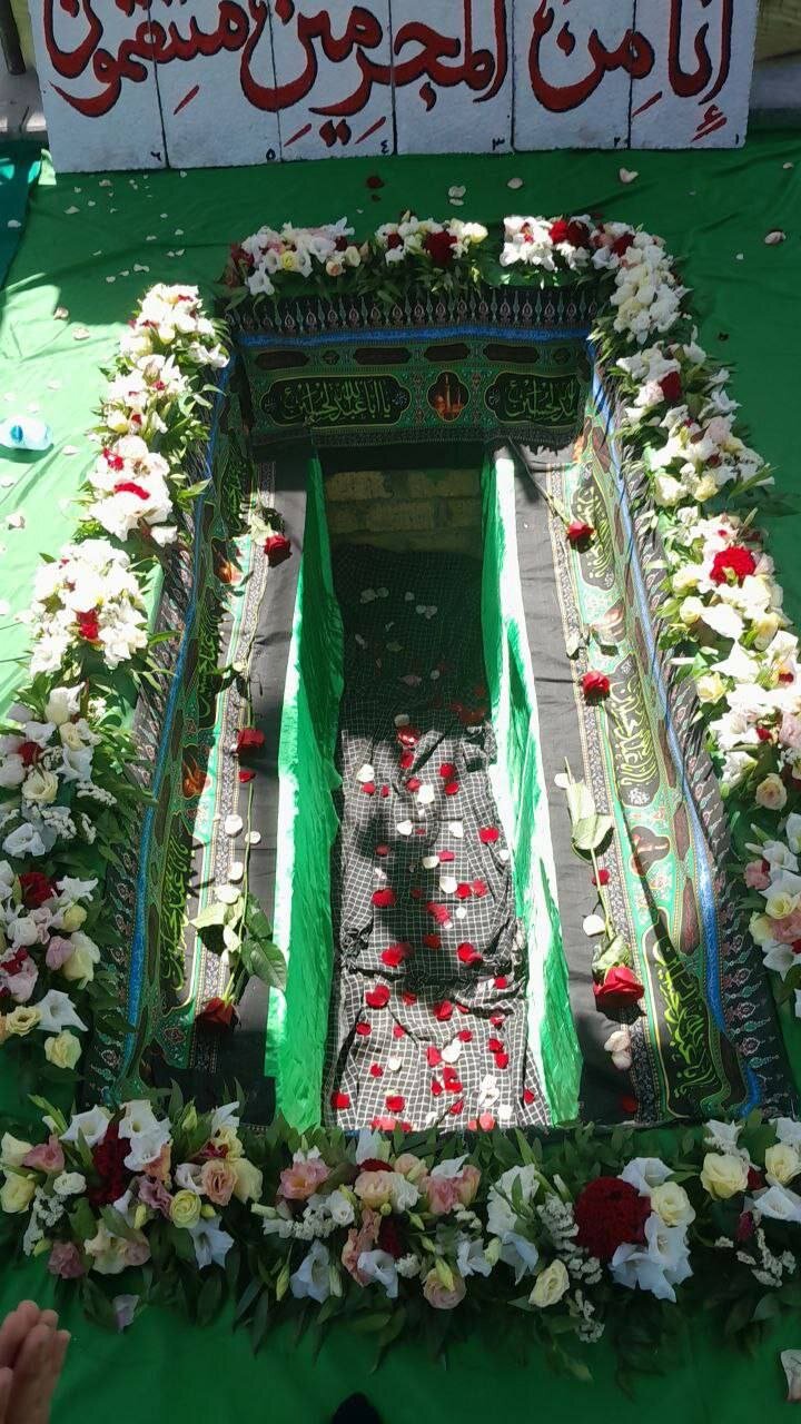 آماده سازی آرامگاه ابدی سردار علی شادمانی در گلزار شهدای همدان | عکس