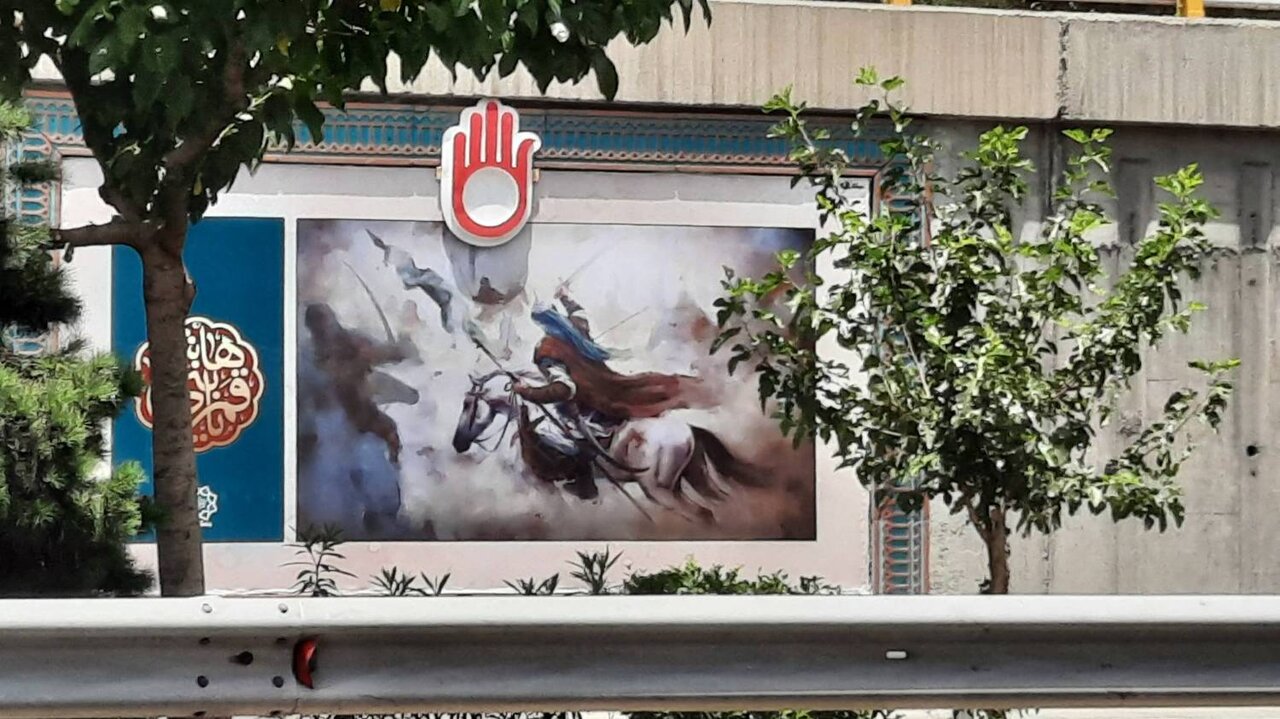 نصب قاب‌های محرم در بزرگراه هاشمی رفسنجانی