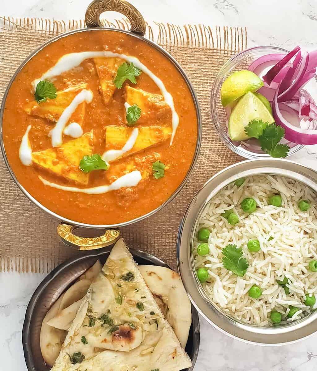 شاهی پنیر؛ یک غذای خوشمزه هندی و محبوب برای گیاهخواران