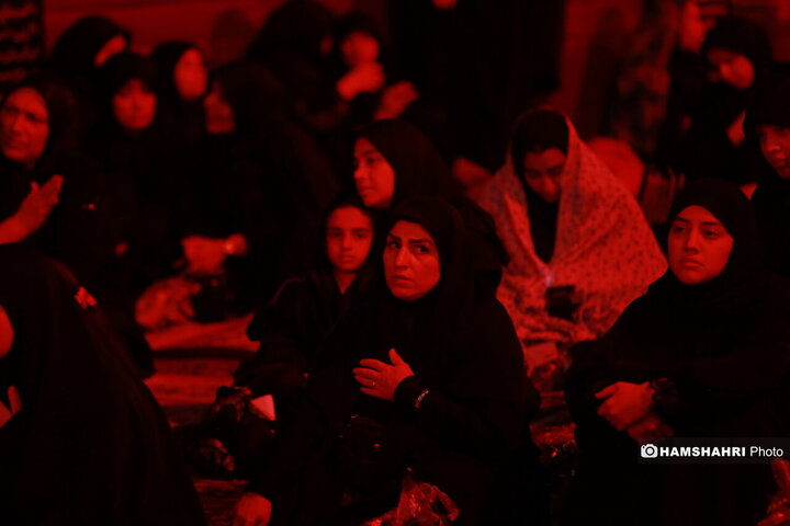 عزاداری شب سوم محرم ۱۴۰۴ در امامزاده صالح