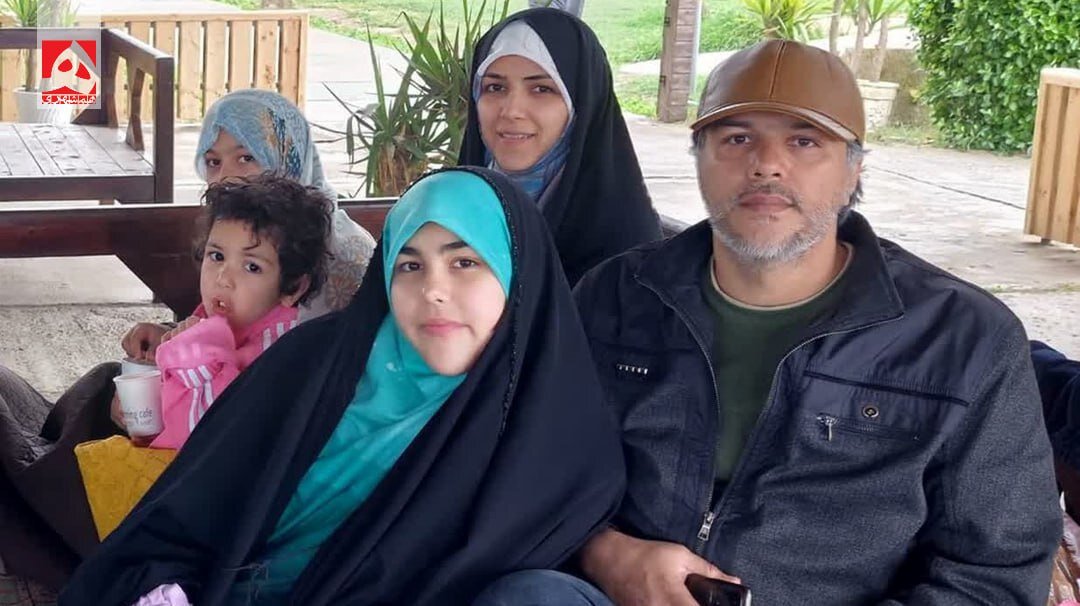 تصاویر تشییع خانوادگی دانشمند هستهای + ویدئو | تابوت کوچک سیدعلی را ببینید