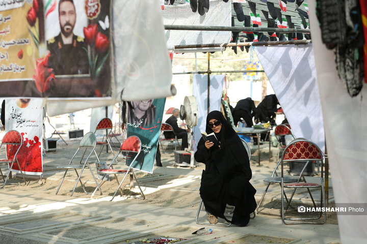 مزار شهدای جنگ تحمیلی 12 روزه