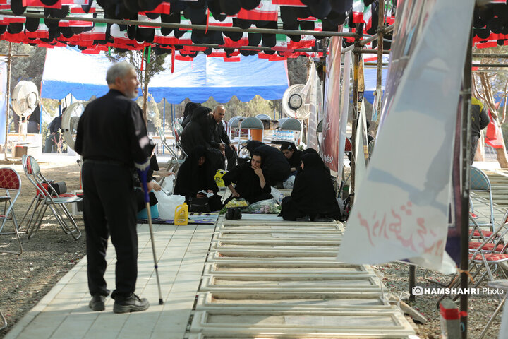 مزار شهدای جنگ تحمیلی 12 روزه