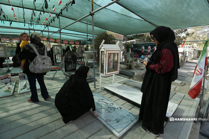 مزار شهدای جنگ تحمیلی 12 روزه