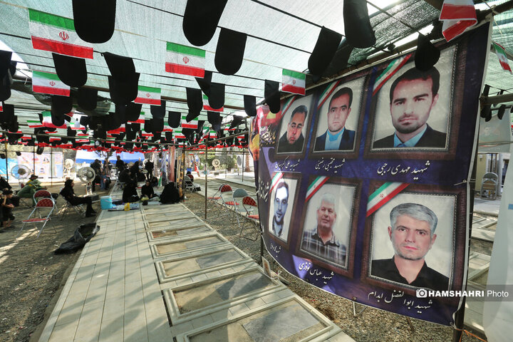 مزار شهدای جنگ تحمیلی 12 روزه