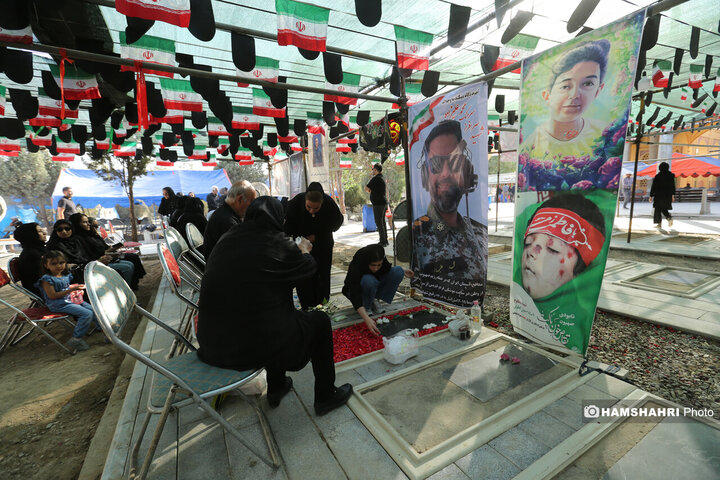 مزار شهدای جنگ تحمیلی 12 روزه