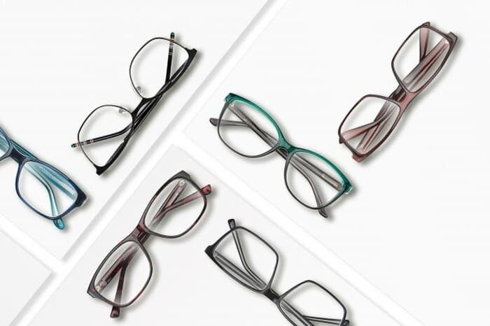 عینکتان را حرفه ای تمیز کنید