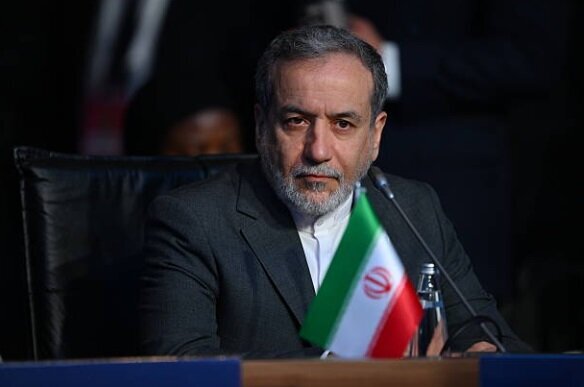 عراقچی: هیچ کس اطلاع دقیقی ندارد که چه اتفاقی در فردو افتاده است | آسیب‌ها به «فردو» خیلی جدی و زیاد بوده است | پاسخ به سوال مهم شبکه آمریکایی