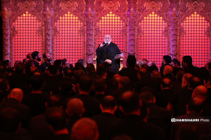 مراسم عزاداری شیخ حسین انصاریان در حسینیه هدایت