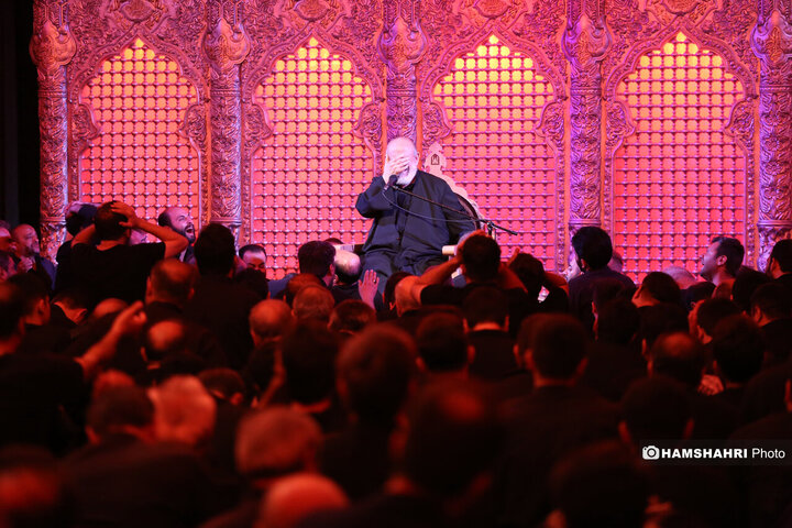 مراسم عزاداری شیخ حسین انصاریان در حسینیه هدایت