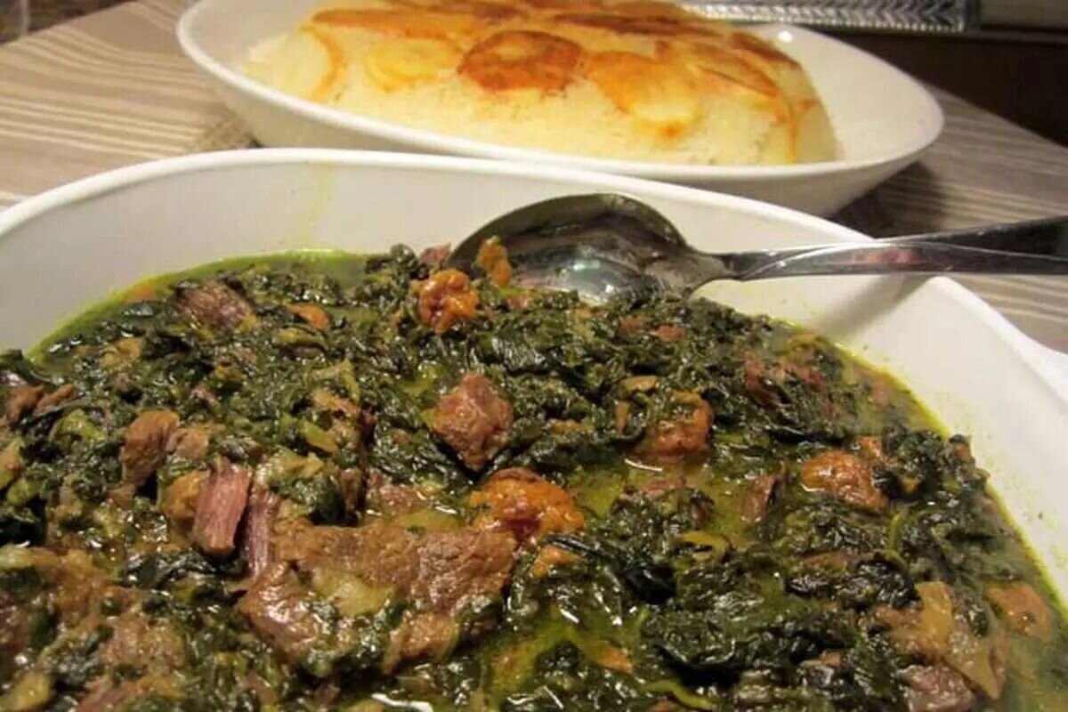 خورش اسپناساک؛ قدیمی و خوشمزه ترین غذای شمالی