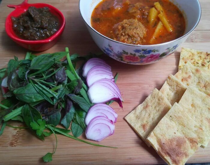 قاتق گوشت؛ غذای سنتی و لذیذ کرمانی