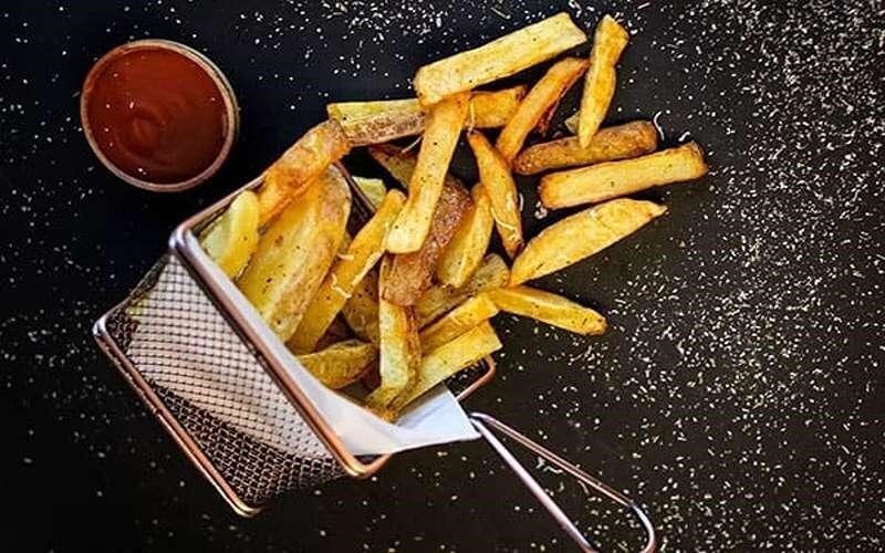 طرز تهیه سیبزمینی رستورانی در منزل