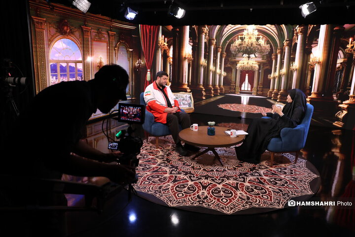 گفتگو با آقای پیر حسین کولیوند