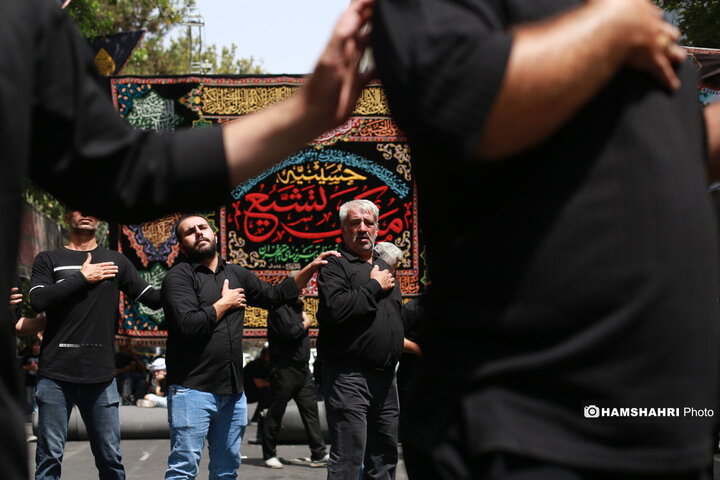 مراسم عزاداری روز عاشورا - چهارراه گلوبندک
