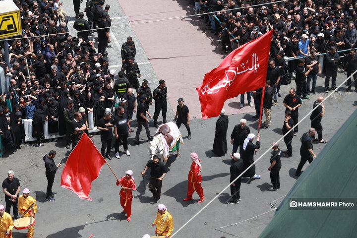مراسم عزاداری روز عاشورا - چهارراه گلوبندک