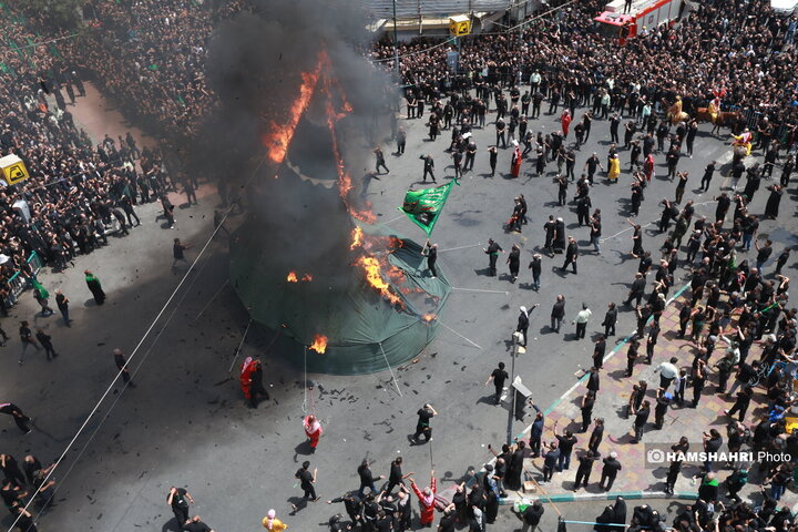 مراسم عزاداری روز عاشورا - چهارراه گلوبندک