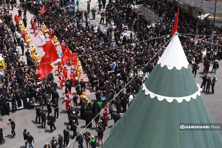 مراسم عزاداری روز عاشورا - چهارراه گلوبندک