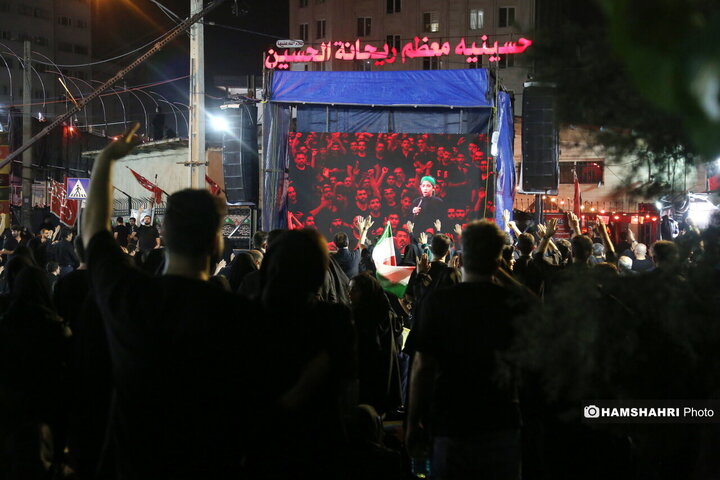 مراسم شب عاشورا با مداحی مجید بنی فاطمه