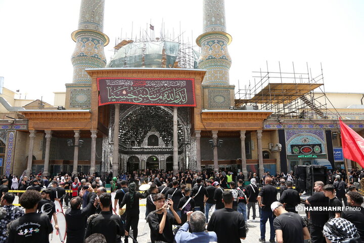 عزاداری روز عاشورا در حرم شاه عبدالعظیم
