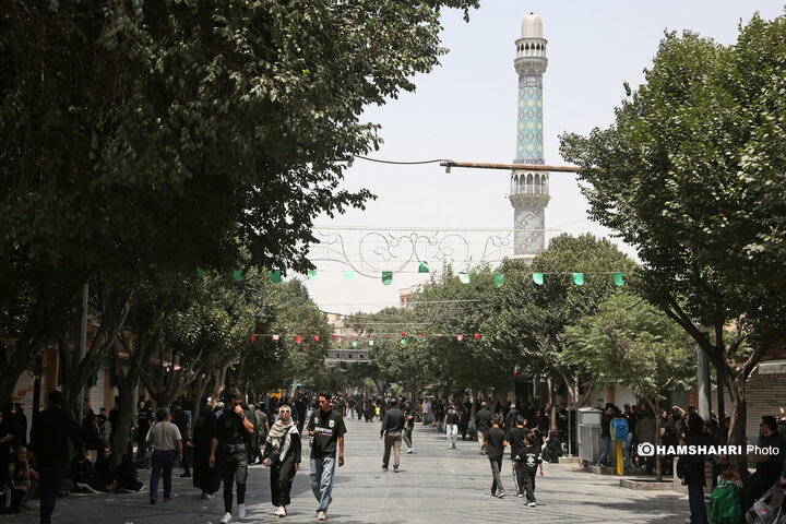 عزاداری روز عاشورا در حرم شاه عبدالعظیم